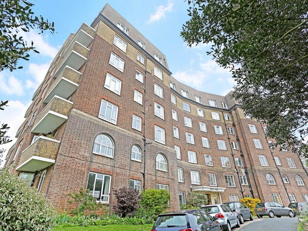 2 bed flat for sale in Wick Hall, Furze Hill, Hove BN3, £420,000