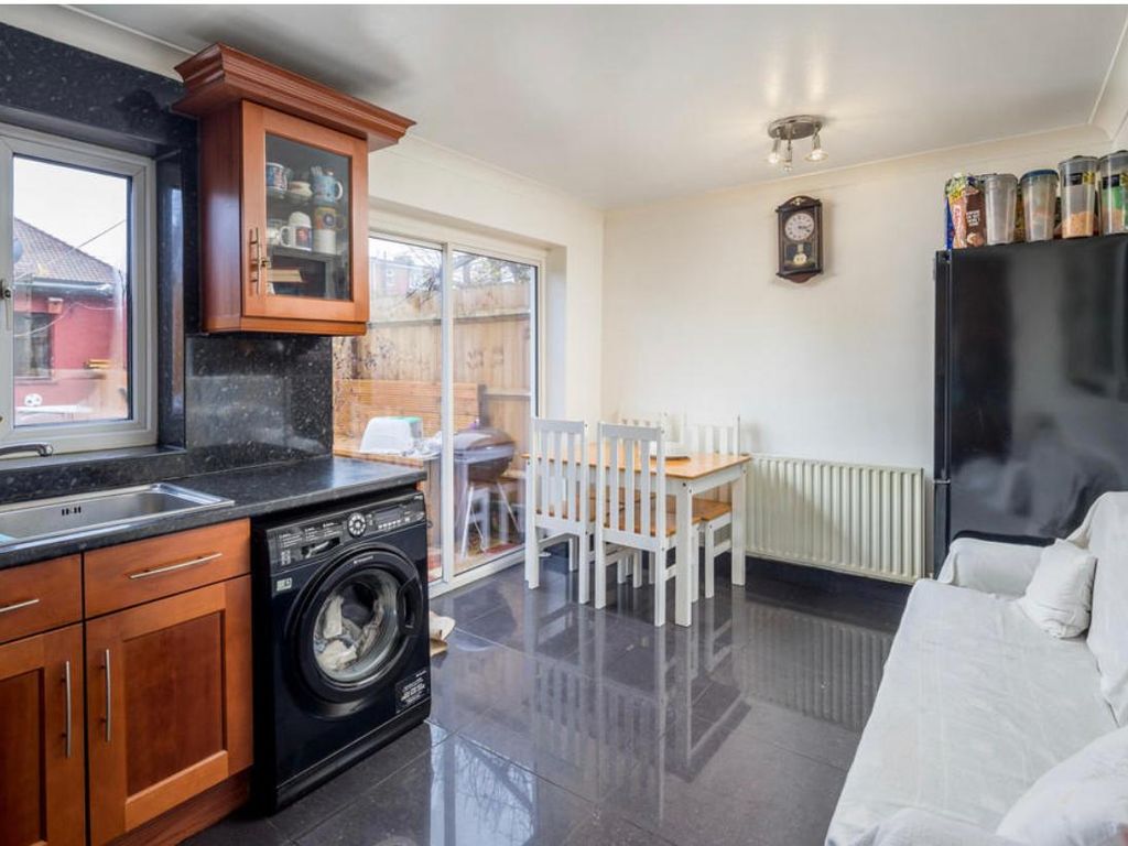 5 bed terraced house for sale in Burwell Road, London E10, £680,000