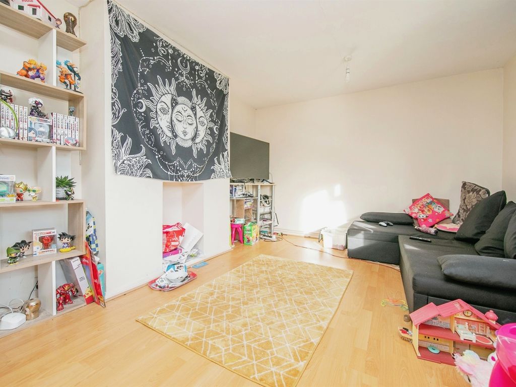 1 bed maisonette for sale in Mallard Way, Ipswich IP2, £110,000