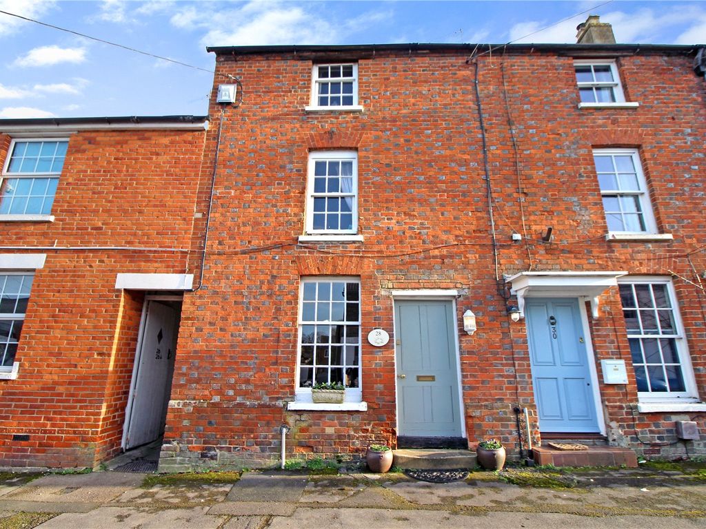 3 bed terraced house for sale in High Street, Lambourn, Hungerford, Berkshire RG17, £335,000