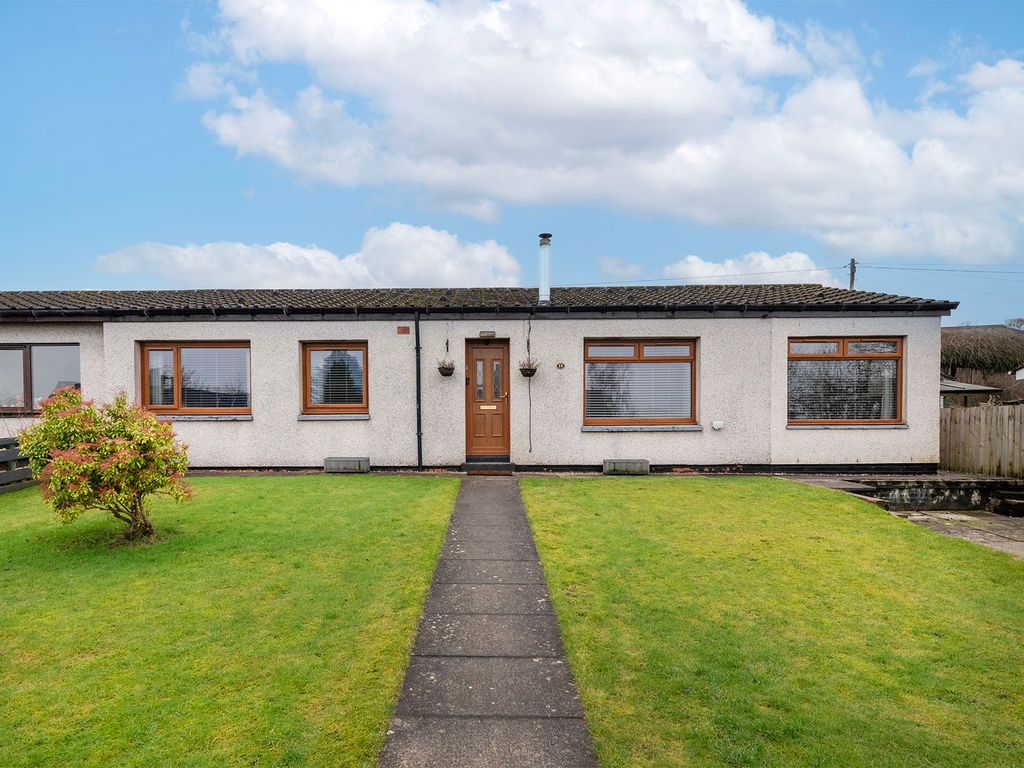 3 bed semi-detached bungalow for sale in Lintibert Terrace, Crieff PH5, £220,000
