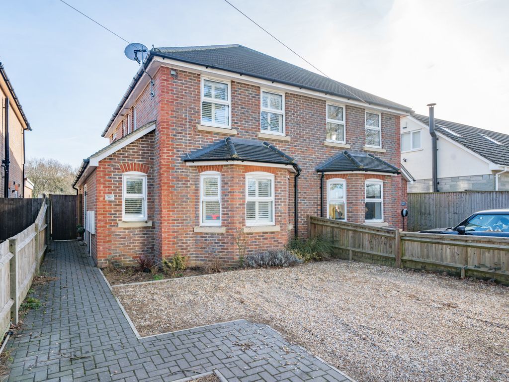3 bed semi-detached house for sale in Ash Green Road, Ash Green GU12, £575,000