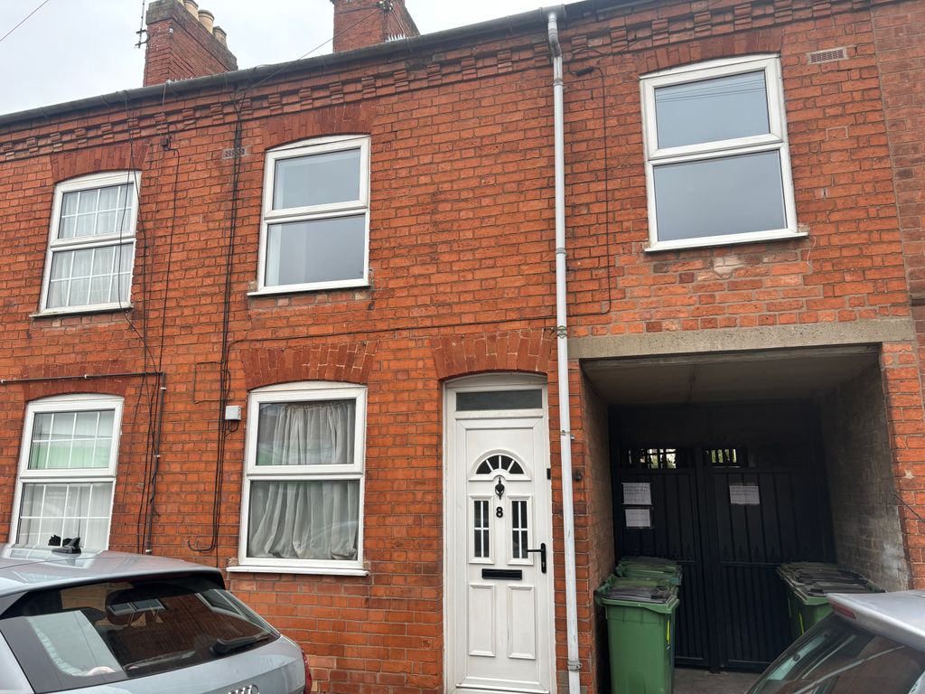 3 bed terraced house to rent in Kings Court, King Street, Enderby, Leicester LE19, £925 pcm