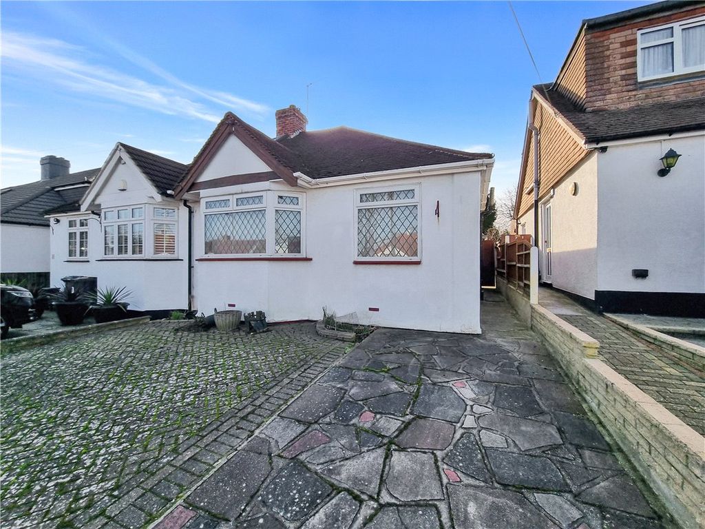 2 bed bungalow for sale in Renton Drive, Orpington, Kent BR5, £325,000