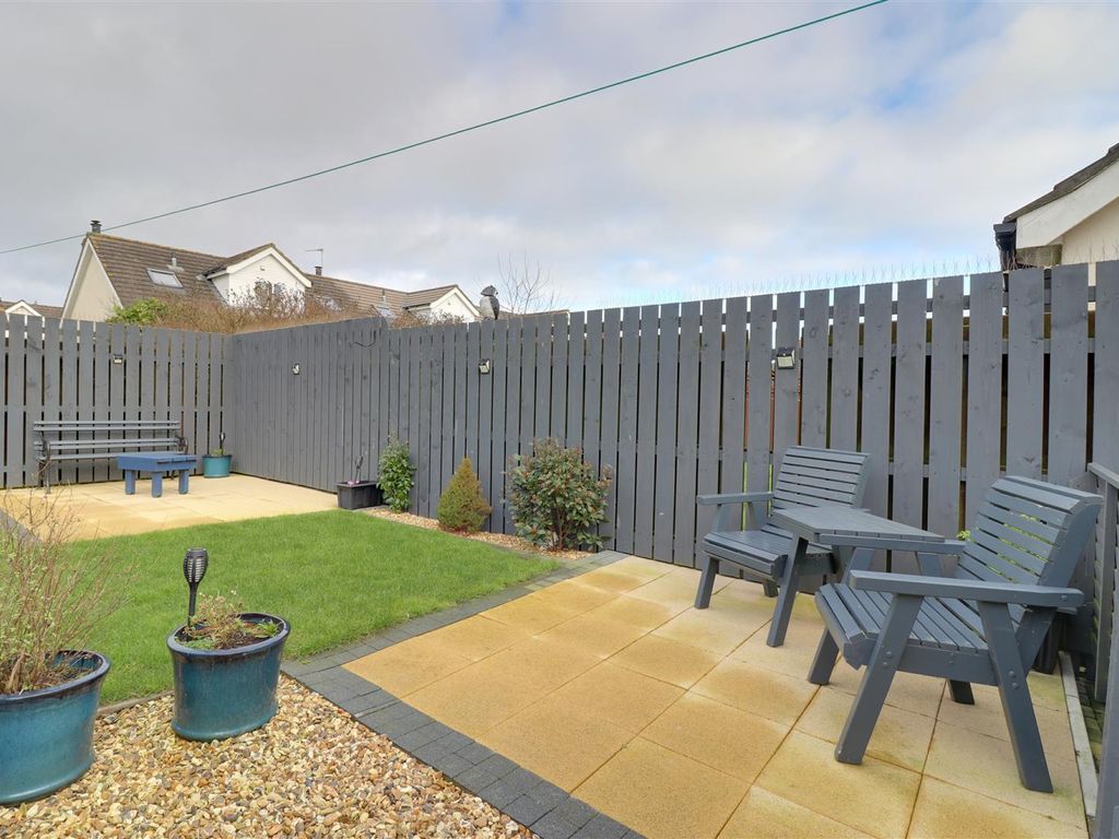 3 bed bungalow for sale in 28 Ringbuoy Cove, Cloughey, Newtownards BT22, £225,000