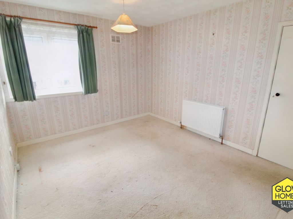 1 bed flat for sale in Park Street, Kilmarnock KA1, £28,000