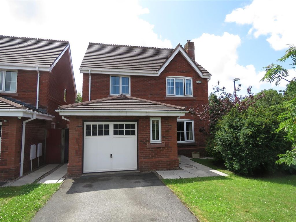 4 bed detached house for sale in The Nurseries, Hesketh Bank, Preston PR4, £299,950
