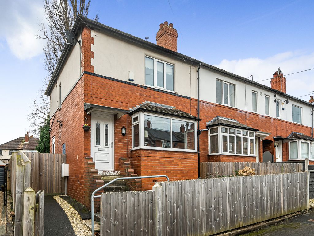 2 bed end terrace house for sale in St Martins Road, Chapel Allerton, Leeds LS7, £270,000