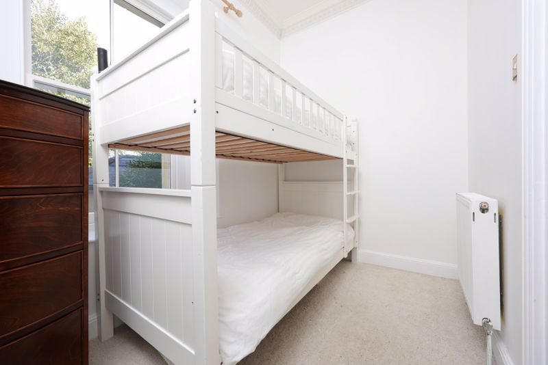 2 bed flat for sale in Hazelwood Road, Stoke Bishop, Bristol BS9, £399,950
