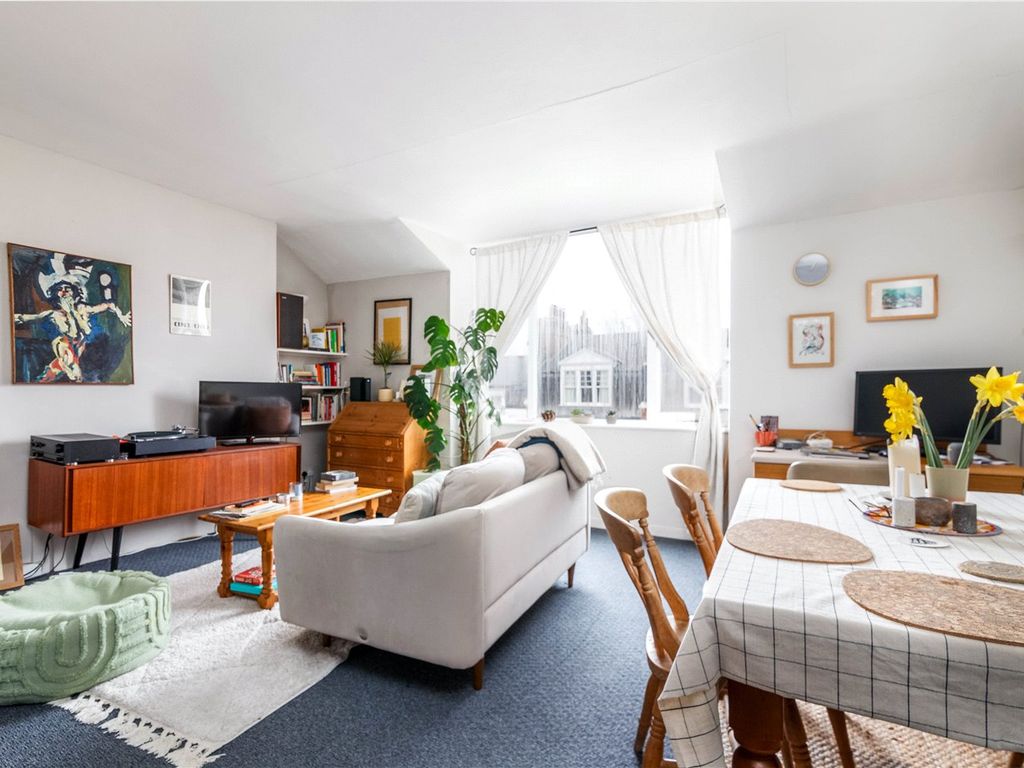 1 bed flat for sale in Milton Avenue, London N6, £435,000