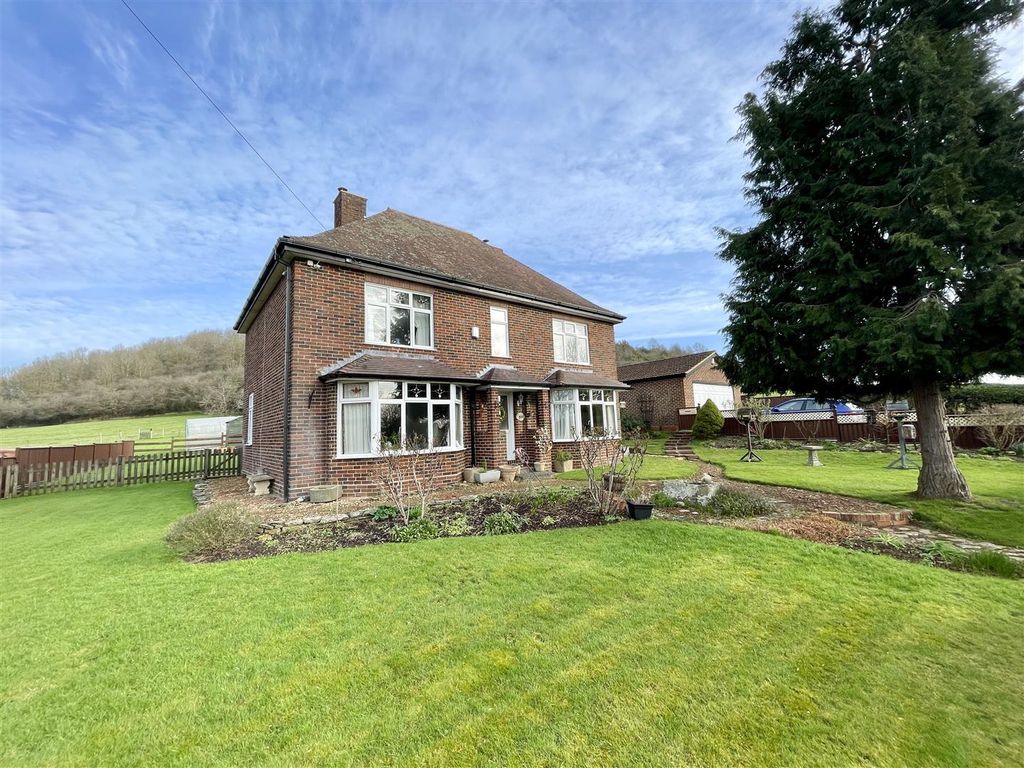 4 bed detached house for sale in Gloucester Road, Corse, Gloucester GL19, £650,000