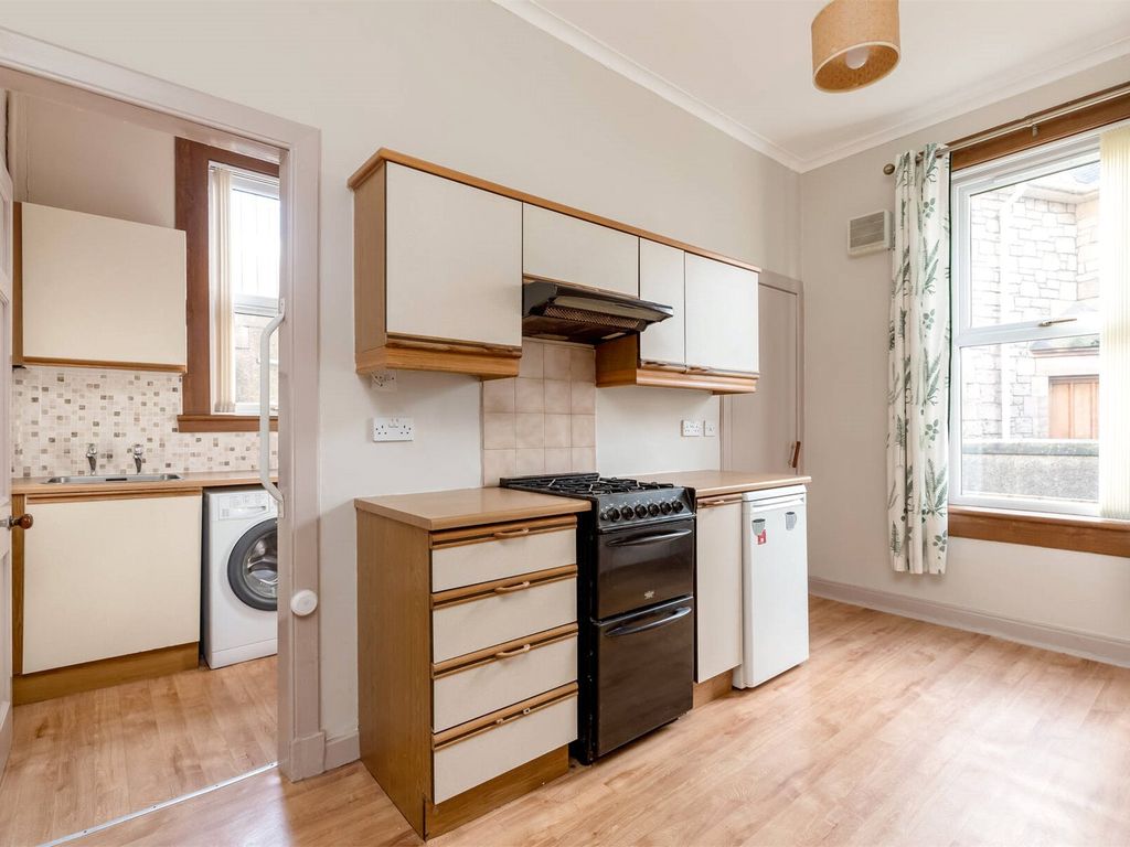 3 bed flat for sale in West Savile Terrace, Blackford, Edinburgh EH9, £400,000