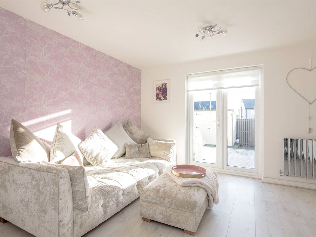 2 bed semi-detached house for sale in Auld Coal Road, Bonnyrigg, Midlothian EH19, £215,000