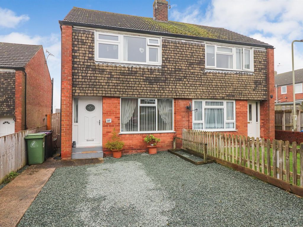 3 bed semi-detached house for sale in Berwyn View, Ellesmere SY12, £159,950