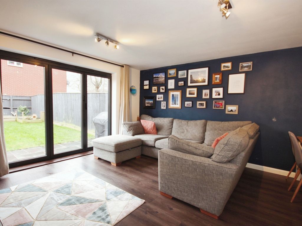 3 bed end terrace house for sale in Bushy End, Heathcote, Warwick CV34, £300,000