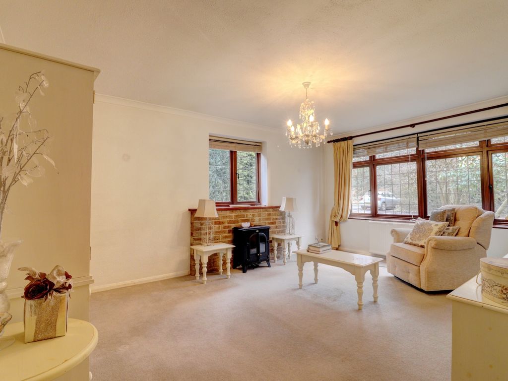 3 bed bungalow for sale in Chapel Lane, Naphill, High Wycombe HP14, £750,000
