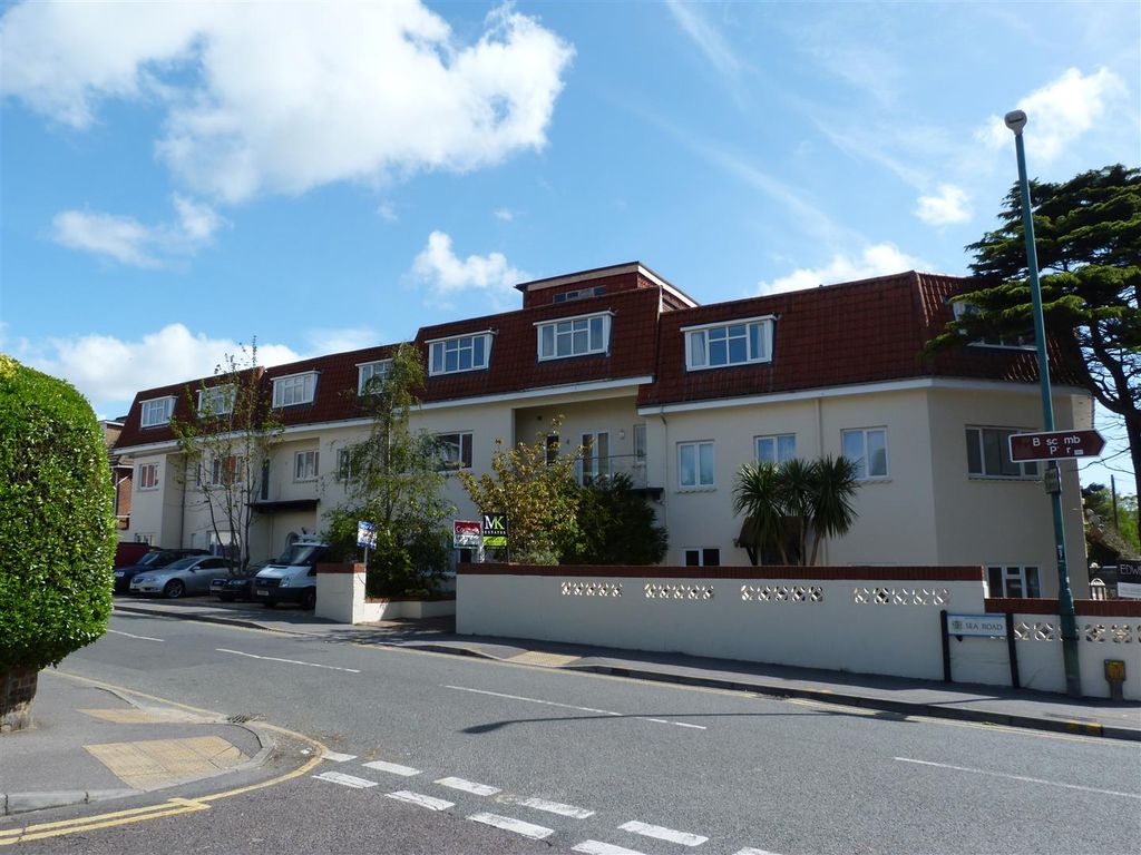 1 bed flat for sale in Sea Road, Boscombe, Bournemouth BH5, £160,000