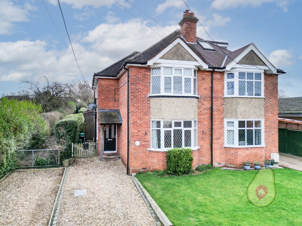 3 bed semi-detached house for sale in Grazeley Road, Three Mile Cross, Reading RG7, £500,000