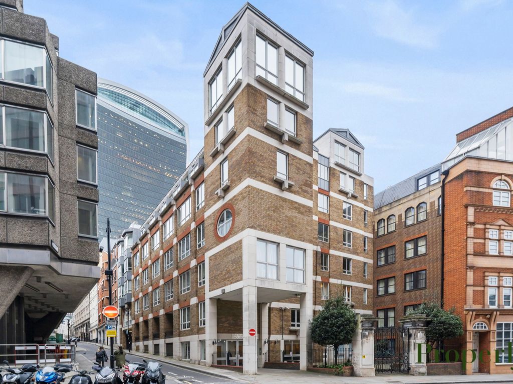 1 bed flat for sale in Monument Street, London EC3R, £595,000