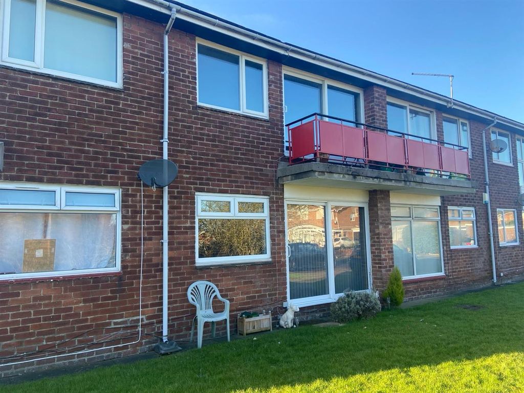 1 bed flat for sale in Acomb Avenue, Seaton Delaval, Whitley Bay NE25, £50,950