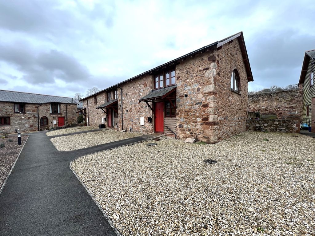 2 bed end terrace house to rent in Gatehouse Barns Secmaton Lane, Dawlish, Devon EX7, £1,000 pcm