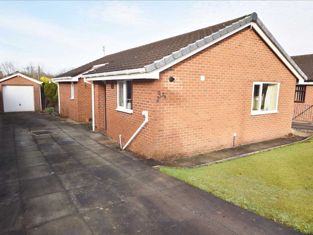 3 bed bungalow for sale in St. Michaels Close, Chorley PR7, £295,000