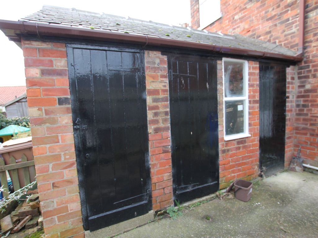 2 bed detached house to rent in Butt Lane, Beverley HU17, £660 pcm