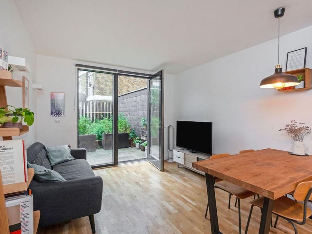 1 bed flat for sale in 10 Wynne Road, Brixton SW9, £355,000