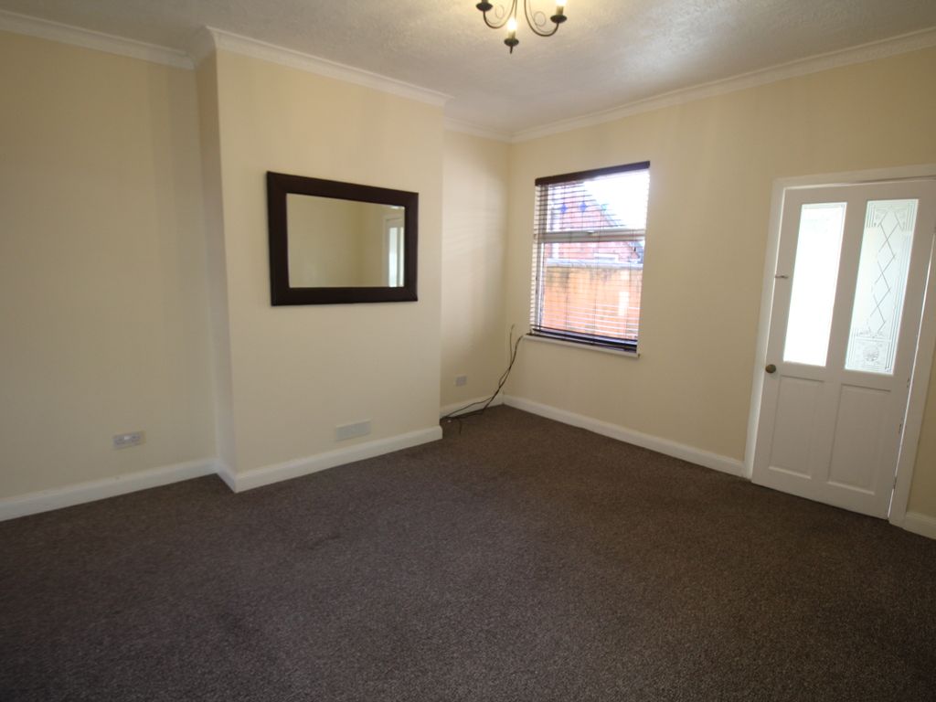 2 bed terraced house to rent in Crewe, Cheshire CW1, £700 pcm