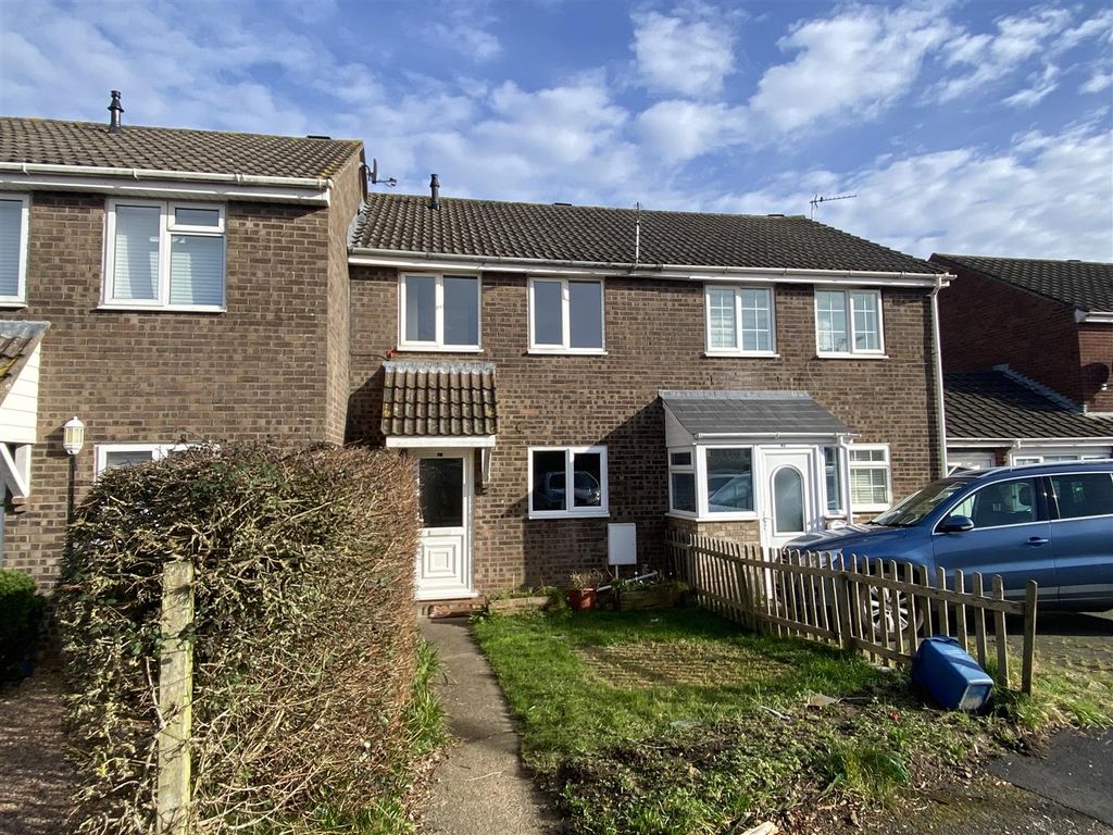 3 bed terraced house to rent in Rowan Drive, Bulwark, Chepstow NP16, £1,050 pcm