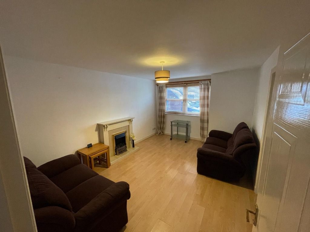 2 bed flat to rent in Charles Street, Aberdeen AB25, £695 pcm