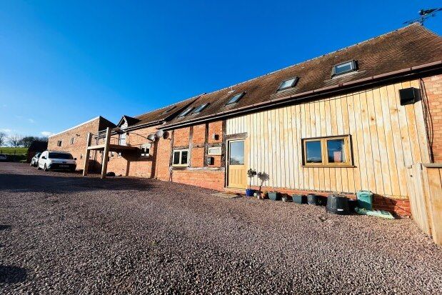 2 bed barn conversion to rent in Shelfield Park Farm, Alcester B49, £1,250 pcm