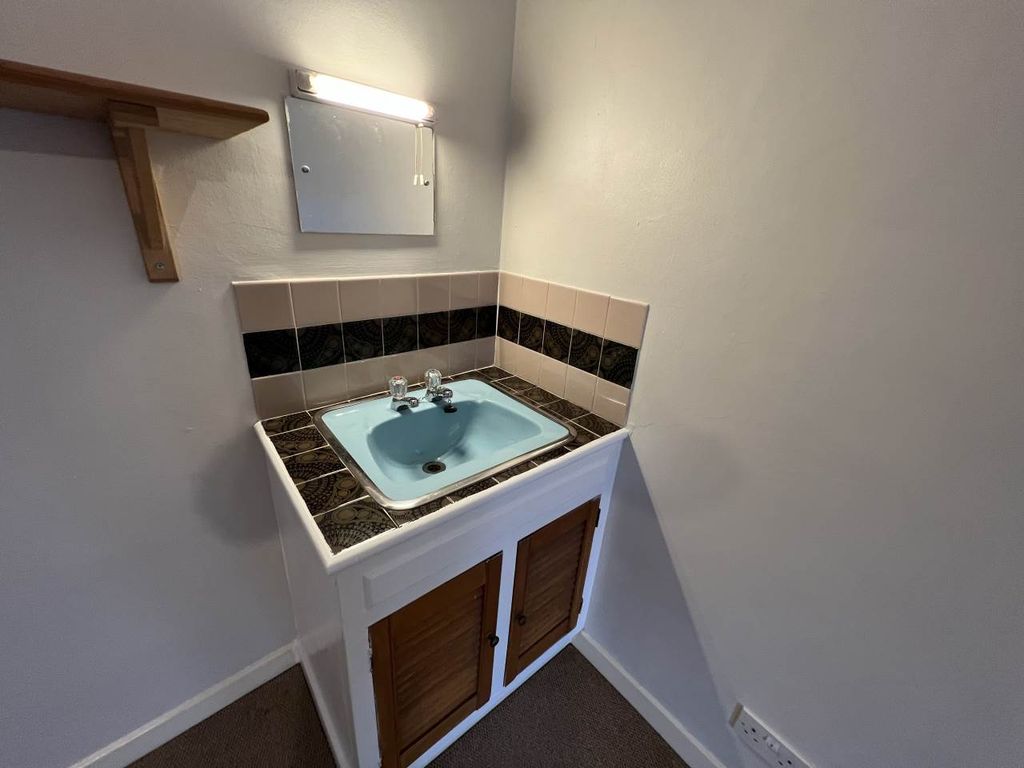 2 bed flat to rent in Gurney Slade, Nr Radstock, Somerset BA3, £895 pcm