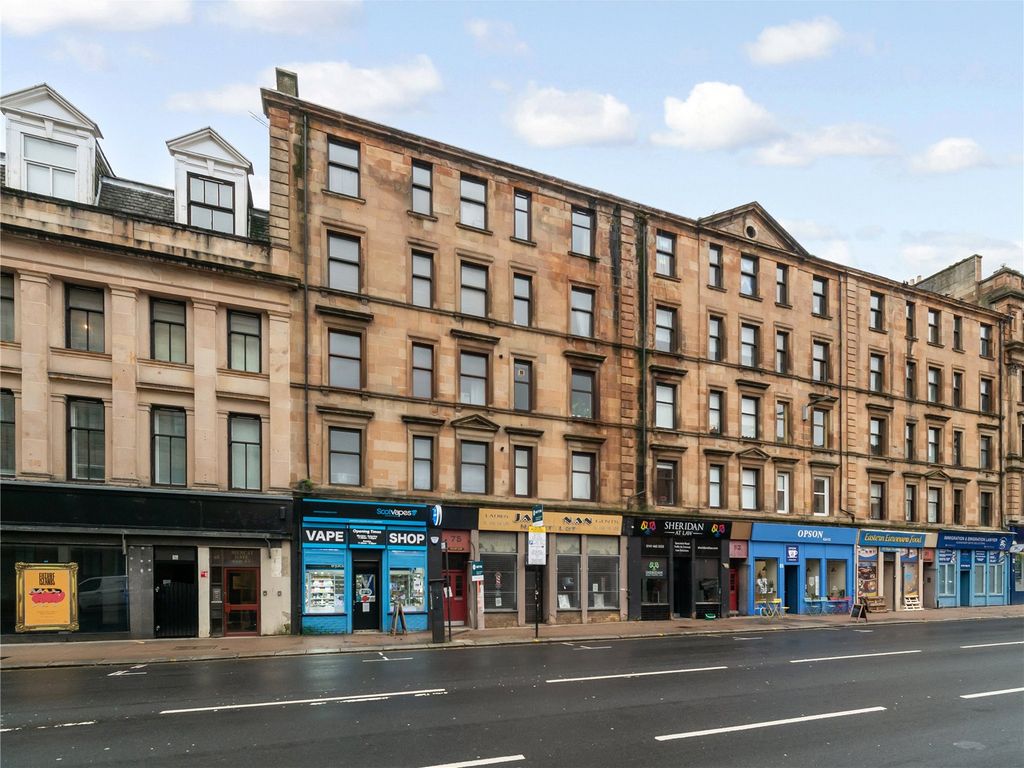 2 bed flat for sale in High Street, Glasgow G1, £169,000