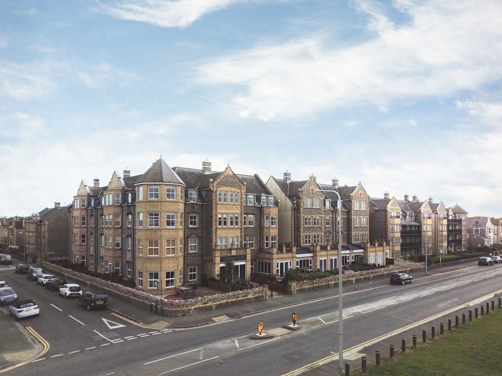1 bed flat for sale in Beach Road, Weston-Super-Mare BS23, £179,950