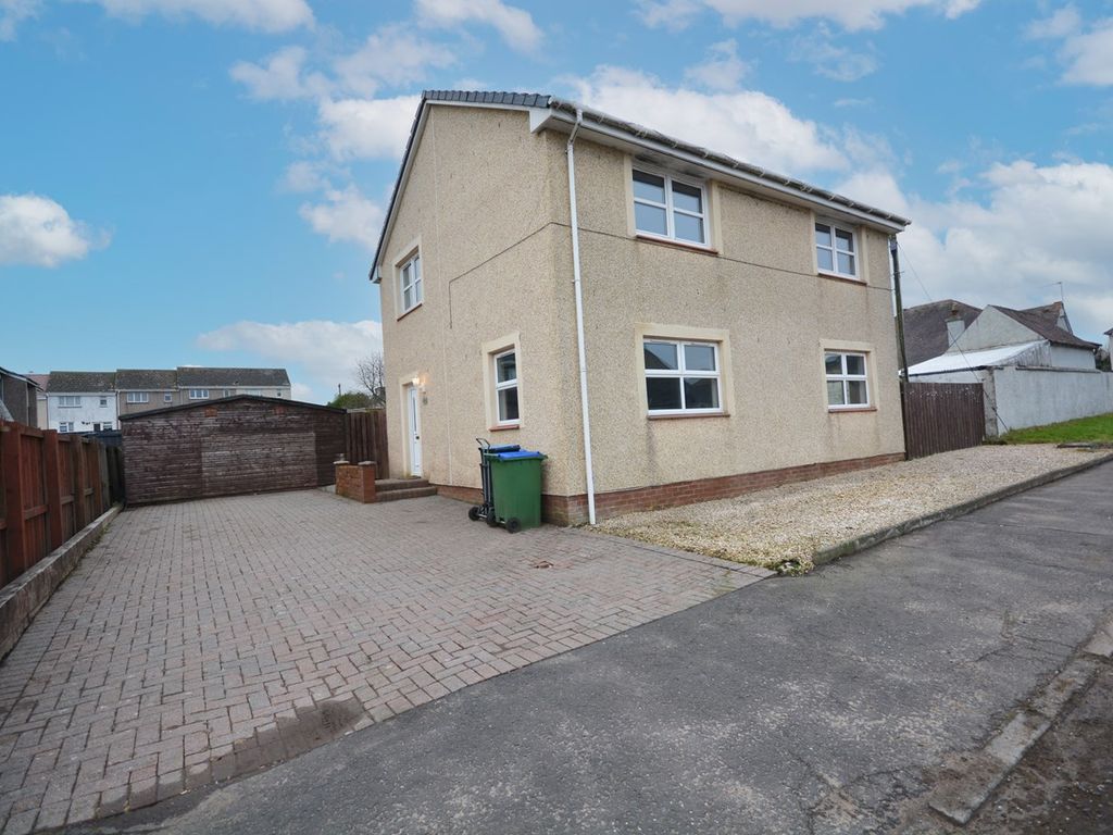 3 bed detached house for sale in Castleview Avenue, Galston KA4, £175,000