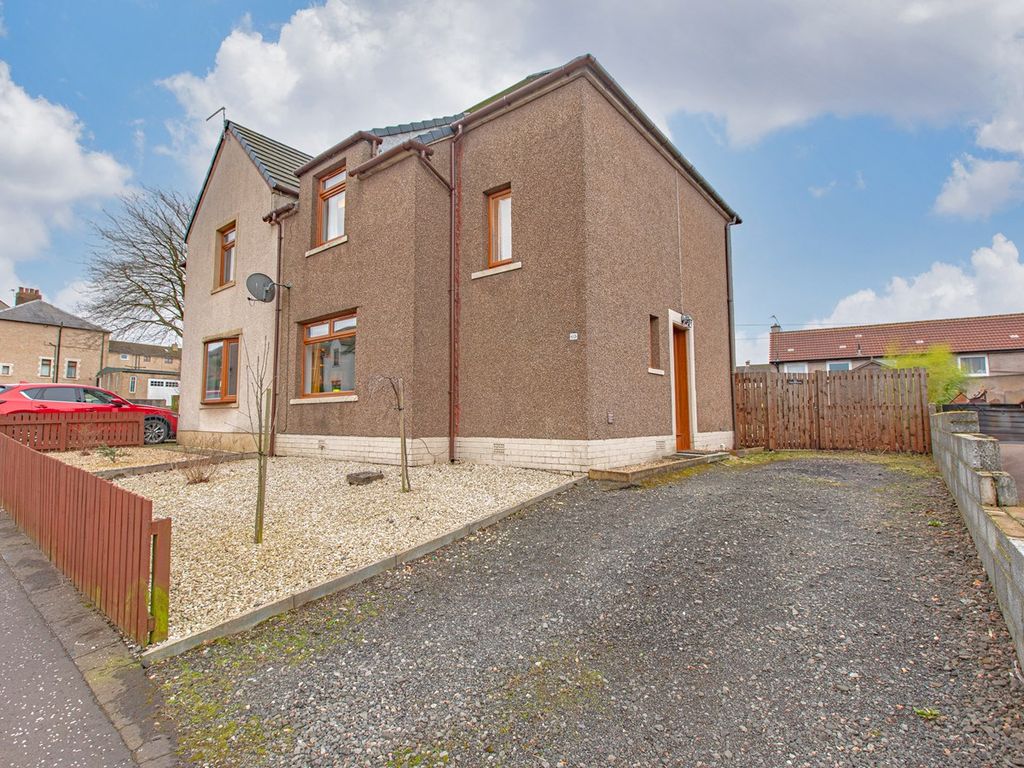 3 bed property for sale in High Street, Lochgelly KY5, £139,500