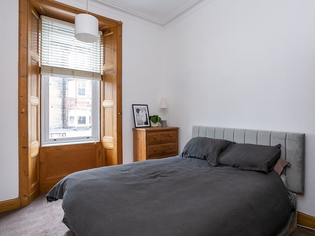 2 bed flat for sale in Roseburn Terrace, Roseburn, Edinburgh EH12, £299,000
