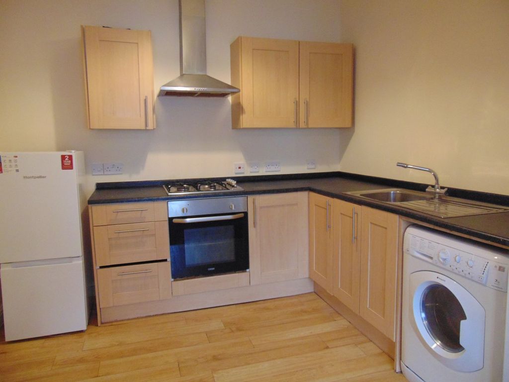 2 bed flat for sale in Mill Street, Padiham, Burnley BB12, £67,500