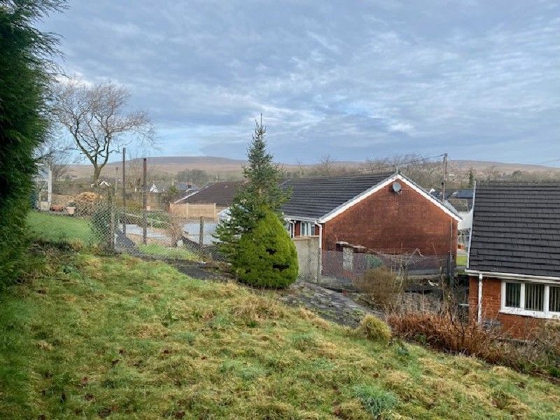 3 bed detached bungalow for sale in Railway Terrace, Cwmllynfell, Swansea. SA9, £200,000