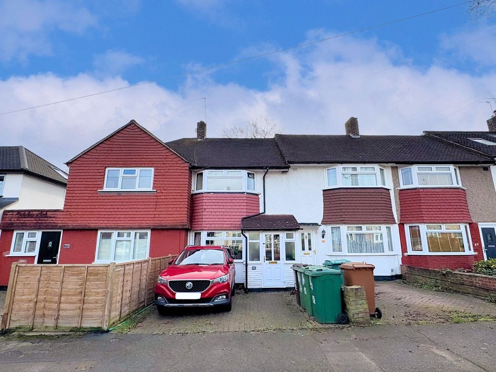 2 bed terraced house for sale in Arlington Drive, Carshalton, Surrey. SM5, £420,000