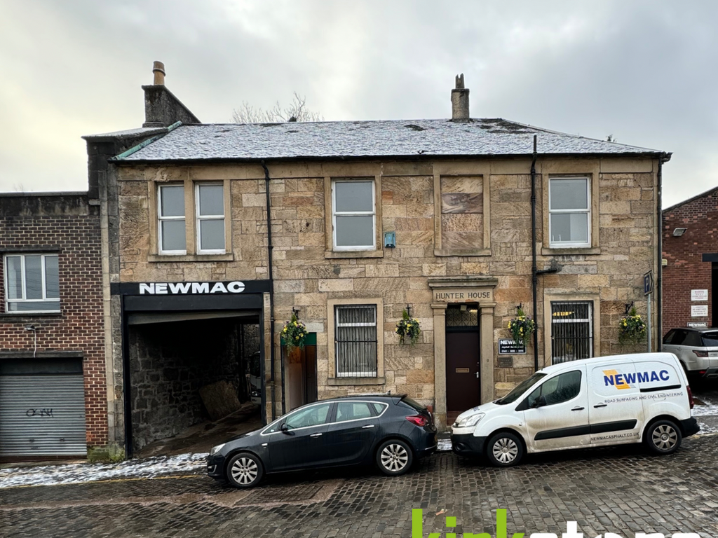 Office to let in Hunter Street, Paisley PA1, £6,500 pa