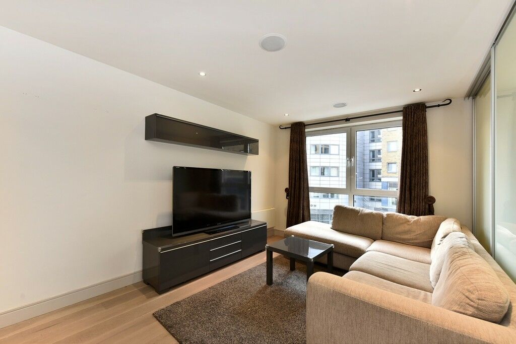 1 bed flat to rent in Octavia House, Imperial Wharf SW6, £2,249 pcm