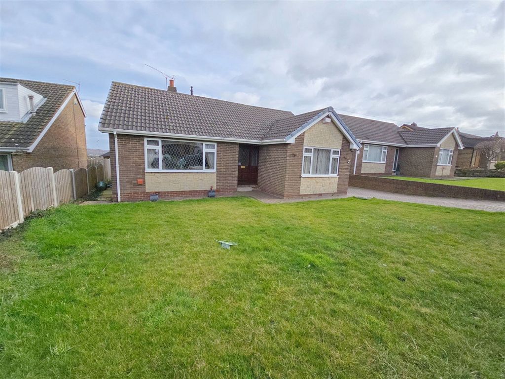 3 bed bungalow for sale in St. Johns Avenue, Barugh Green, Barnsley S75, £275,000