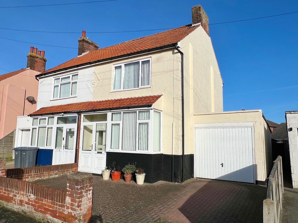 3 bed semi-detached house for sale in Seaton Road, Felixstowe IP11, £275,000