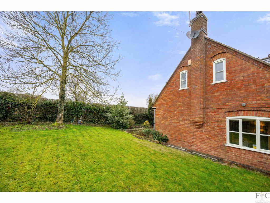 4 bed detached house for sale in Launde Road, Launde LE7, £650,000