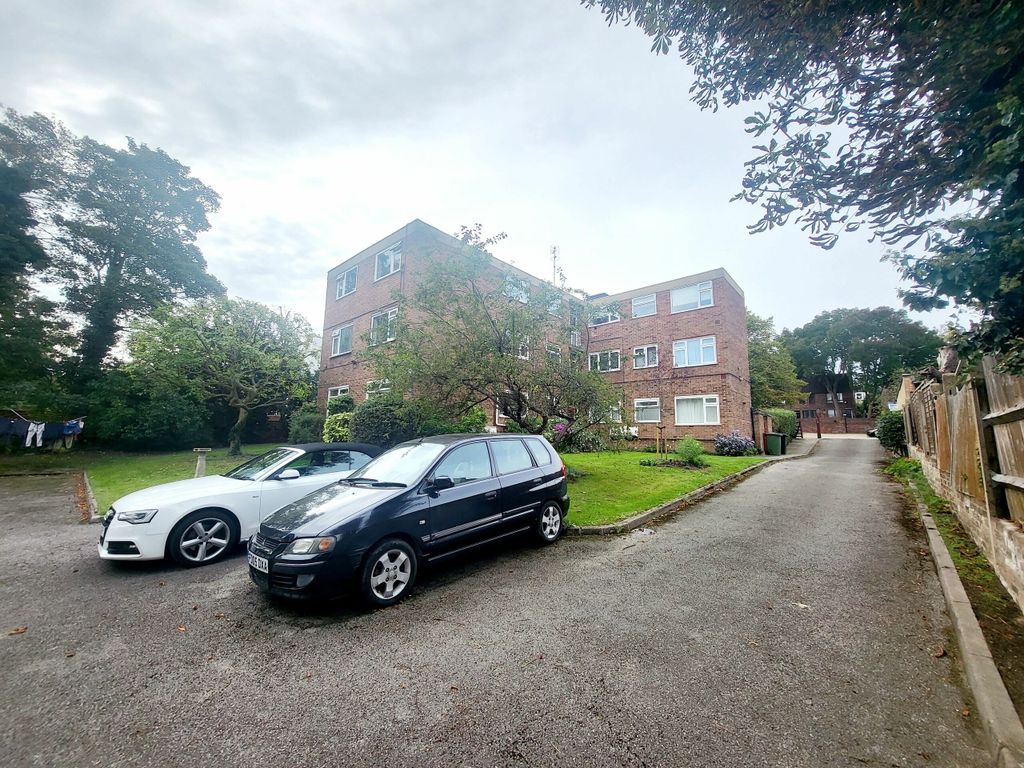 2 bed flat for sale in Flat 2, Holly Lodge, 7 Wisteria Road, London SE13, £360,000