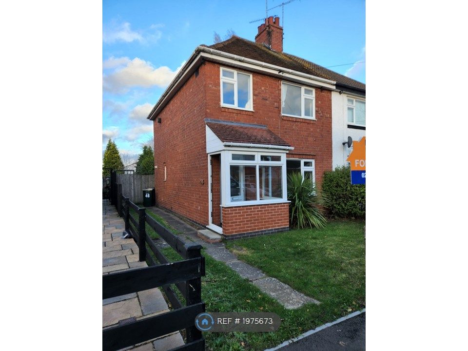 Room to rent in Walsall Street, Coventry CV4, £440 pcm
