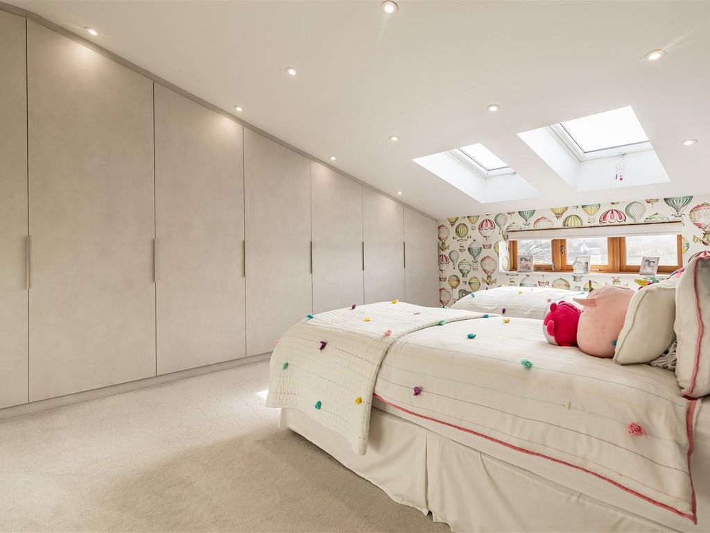 4 bed detached house for sale in Abridge Road, Abridge, Romford RM4, £1,450,000