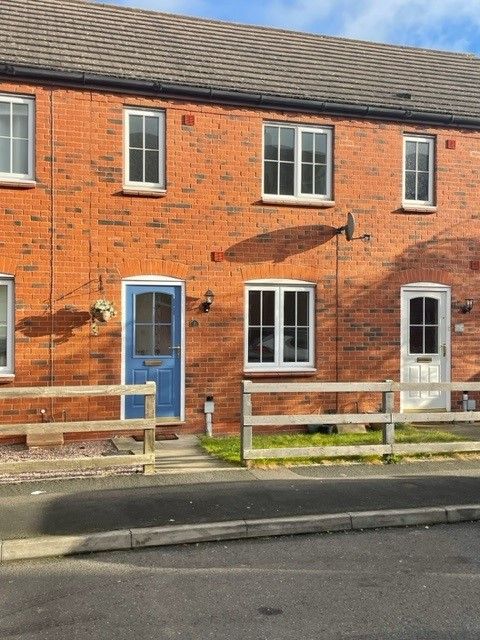 2 bed terraced house to rent in Rogerson Road, Lichfield WS13, £995 pcm